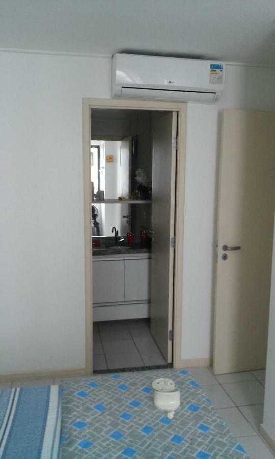 Na BEIRA DE PAJUCARA EDIFICIO NEO 2 APARTAMENTO COM 2 QUARTOS CONSUMO ELETRICO É PAGO NO CKECK-OUT Maceió Esterno foto